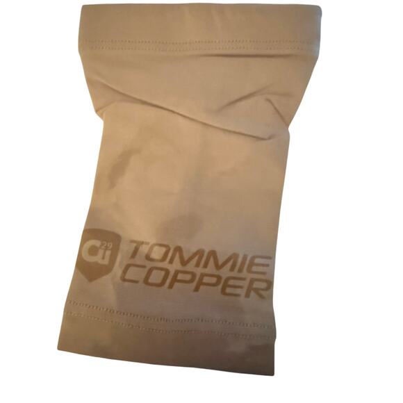 Tommie Copper Recovery Vitality Elbow Sleeve, Nude, Size Small, NWT - Picture 1 of 2